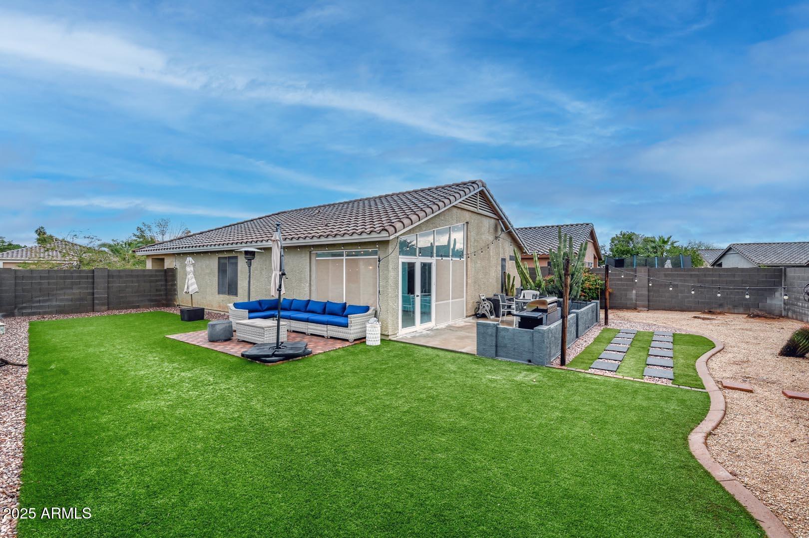 5315 W CAMPO BELLO Drive