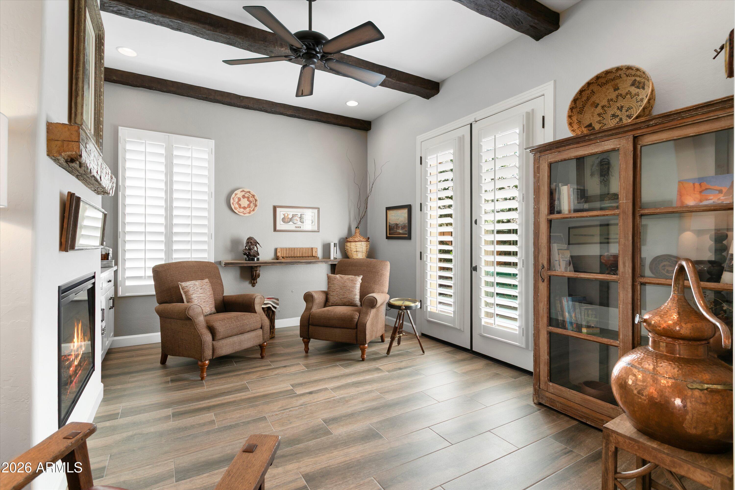 PEBBLECREEK - Residential