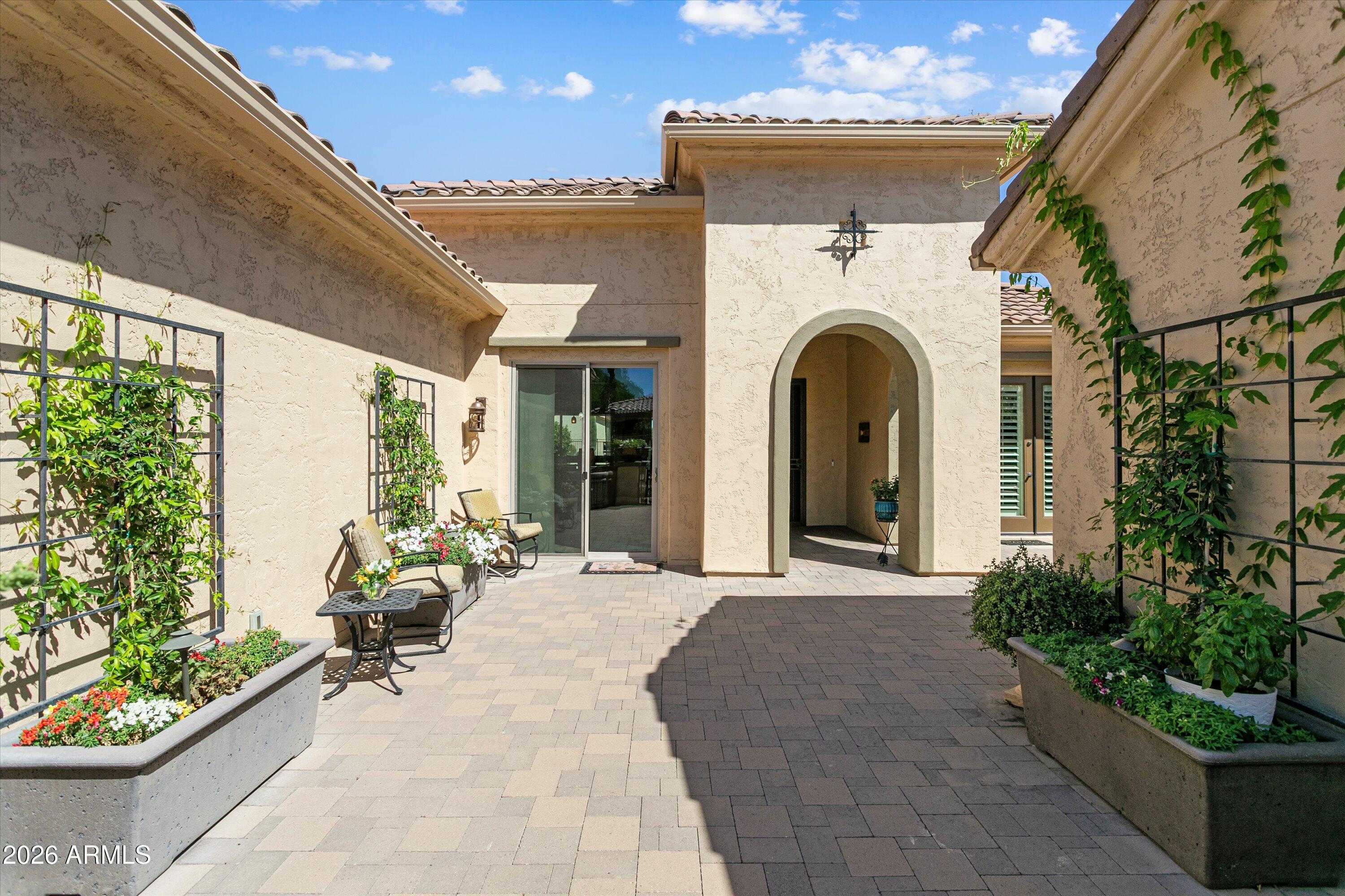 PEBBLECREEK - Residential