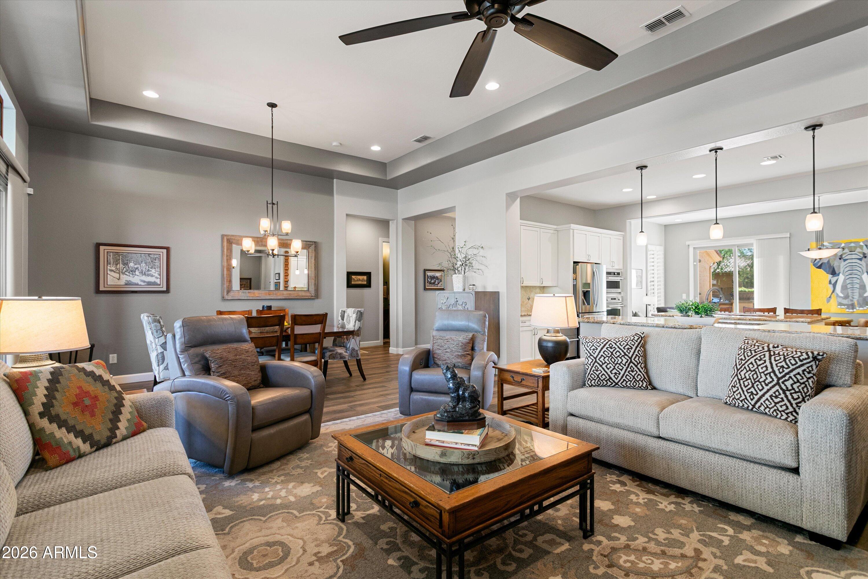 PEBBLECREEK - Residential