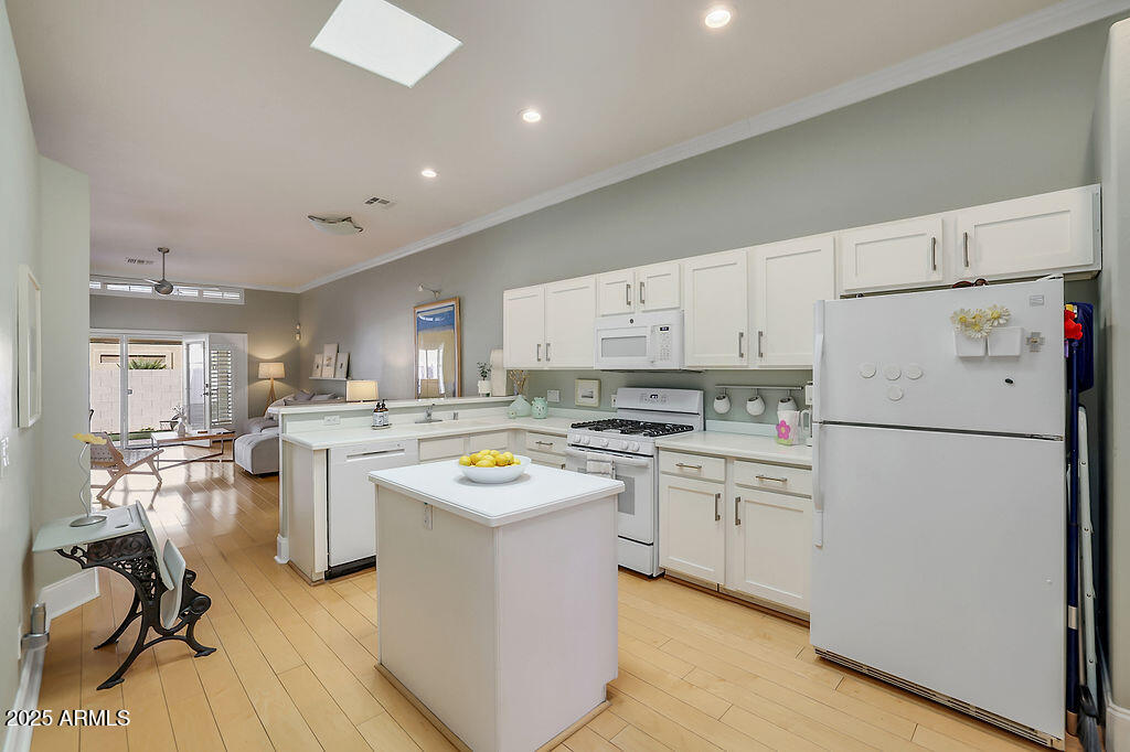 6730 E HERMOSA VISTA Drive 38