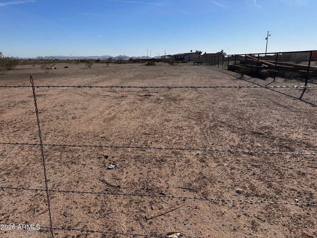 Photo of 111 S 305th Avenue #--, Buckeye, AZ 85326 (MLS # 6970093)