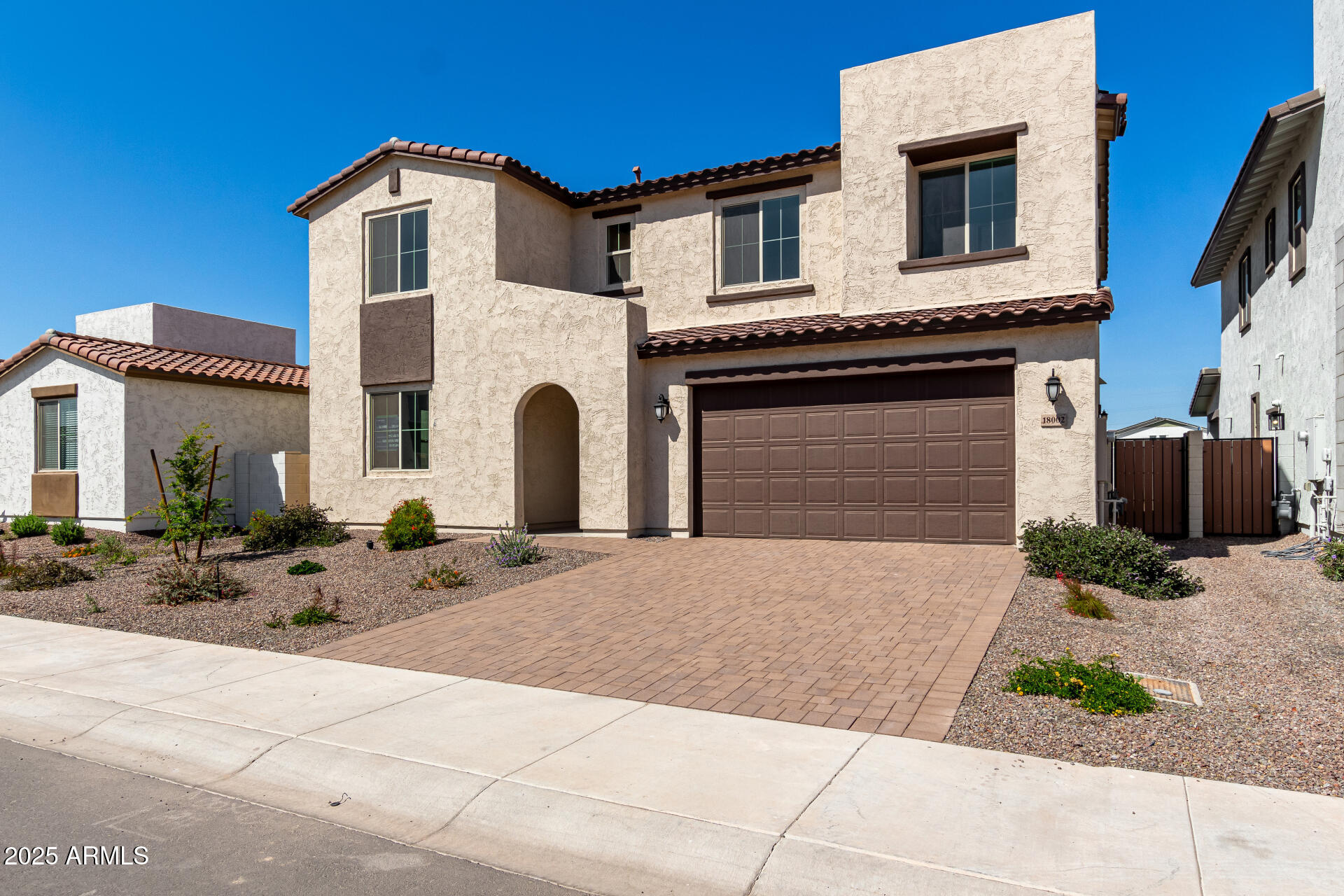 18002 W VOGEL Avenue