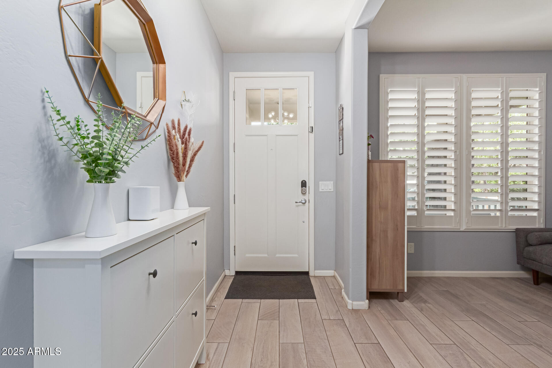 10529 E DURANT Drive