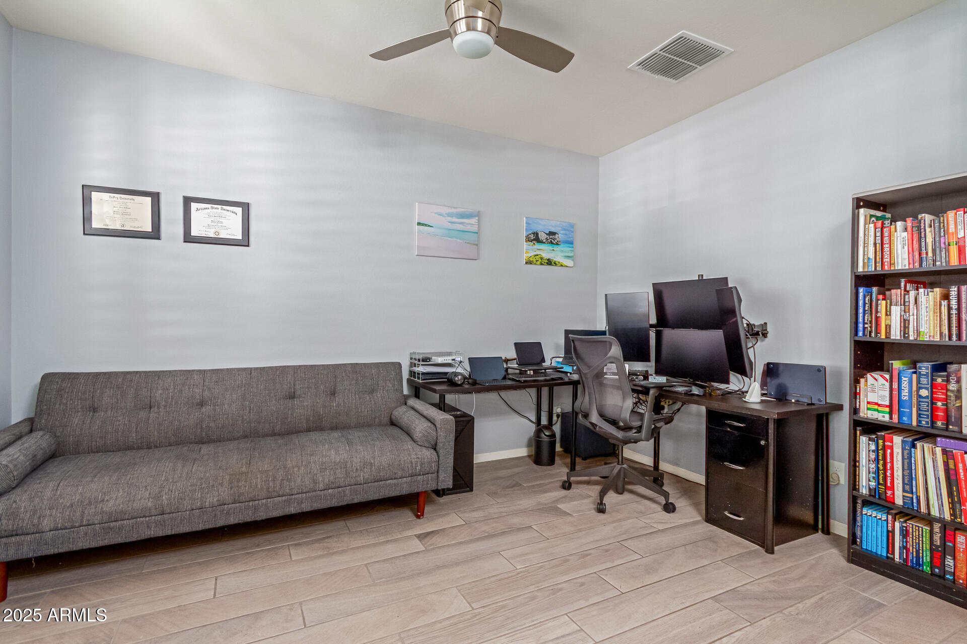 10529 E DURANT Drive