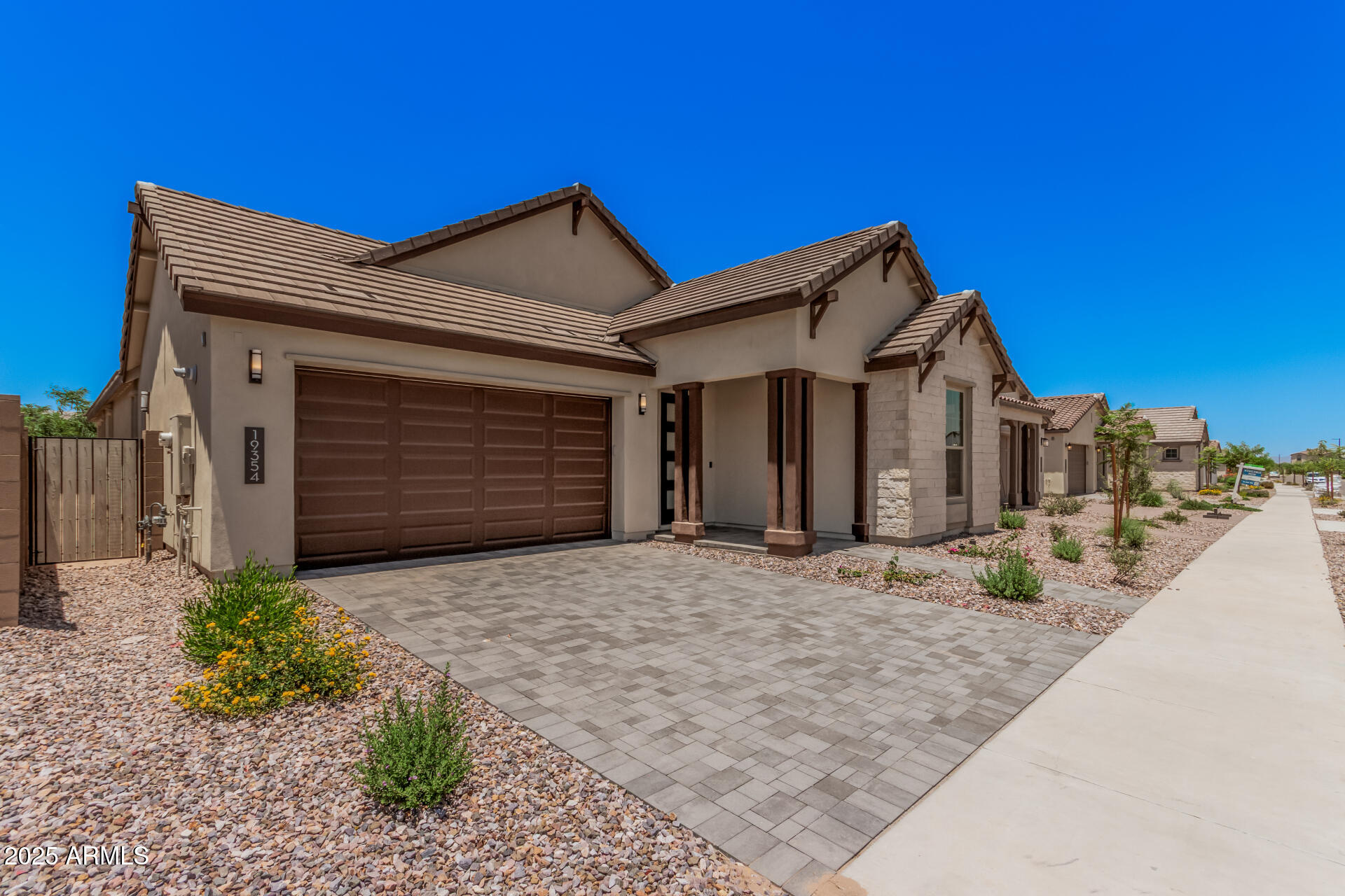 19354 S 212TH Place