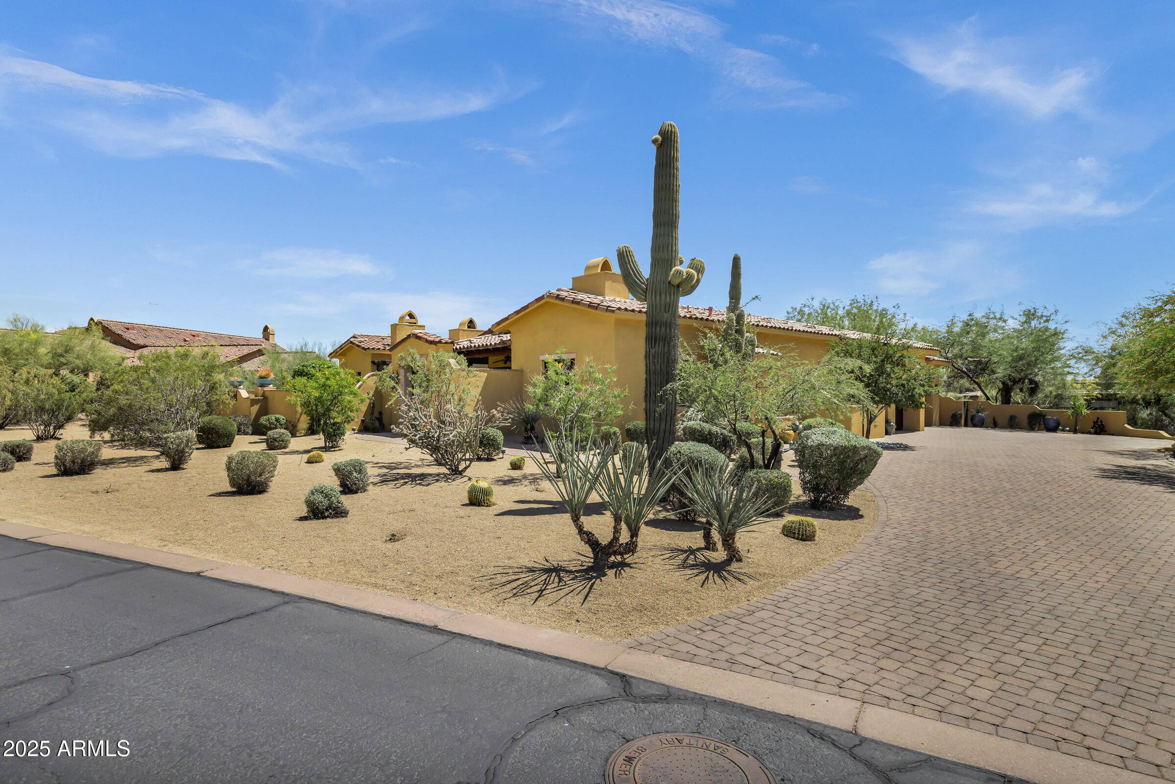 9290 E THOMPSON PEAK Parkway 409