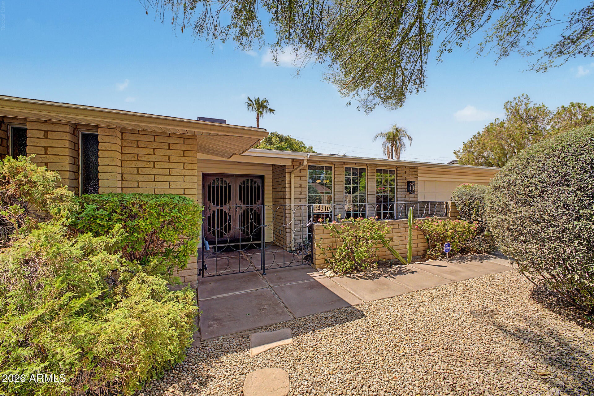 4310 N 86TH Place
