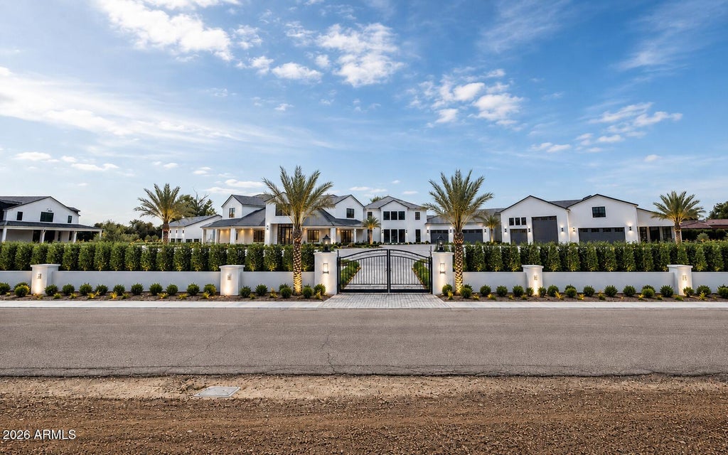 Photo of 19601 E Ocotillo Road, Queen Creek, AZ 85142 (MLS # 7074462)