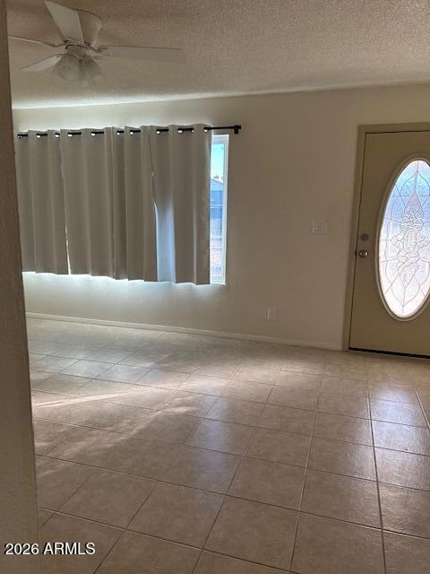 1536 W PUEBLO Avenue