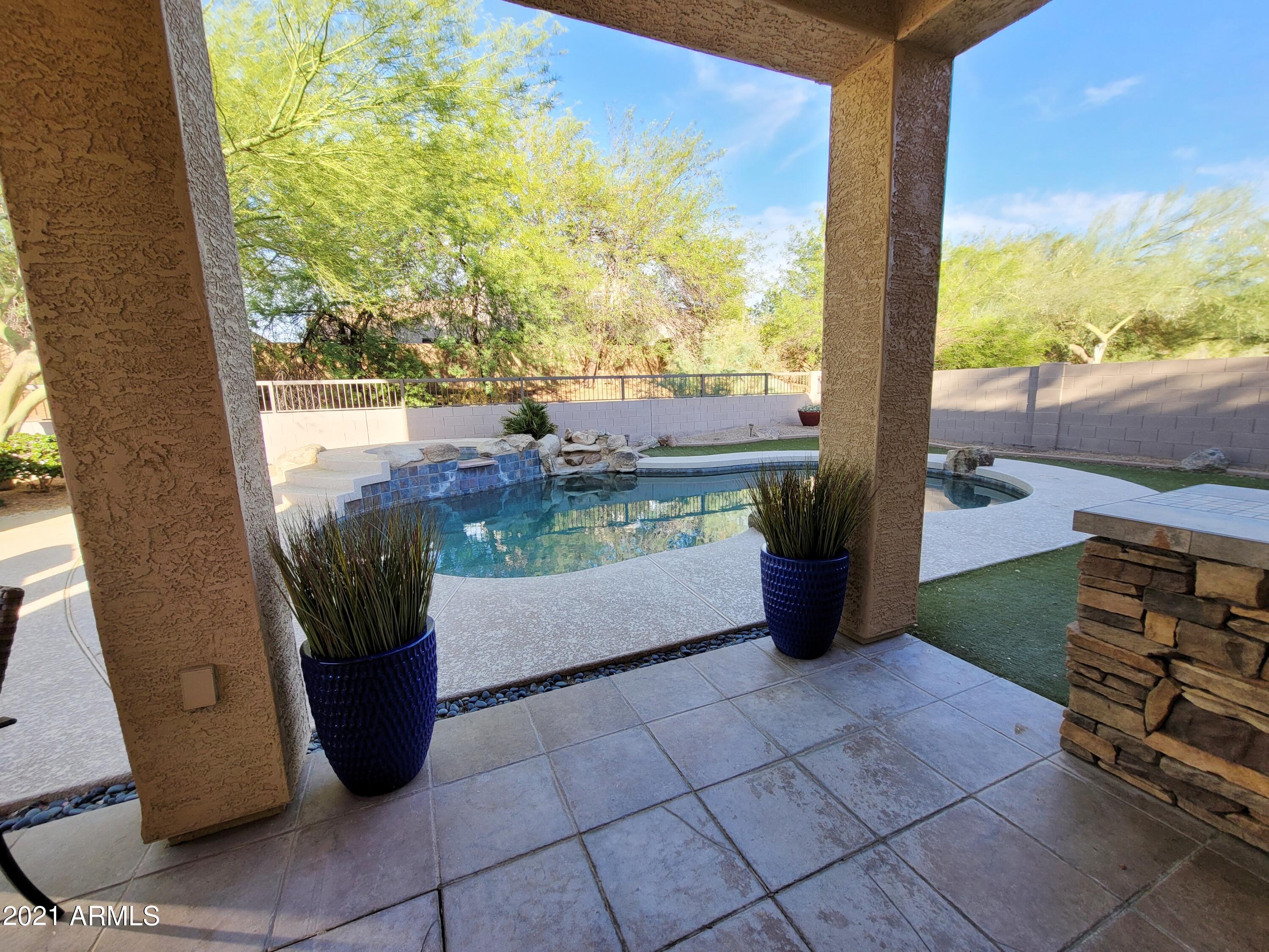 Properties 1 4115 N BOULDER Canyon