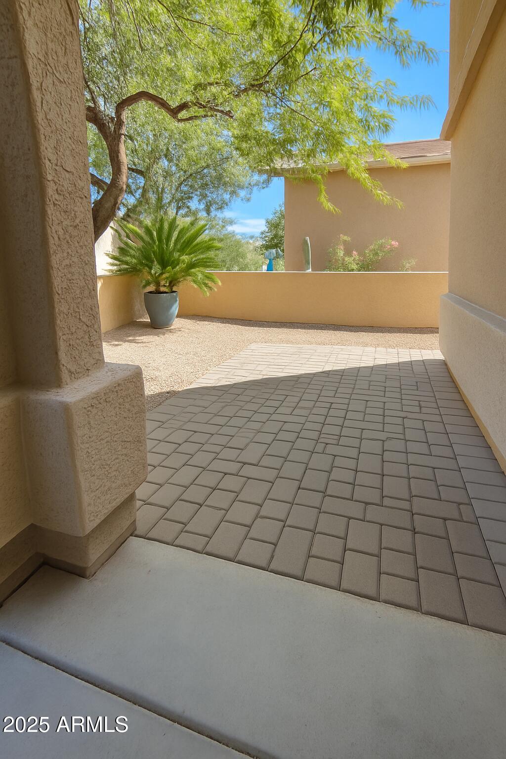 5907 E Flowing Spring