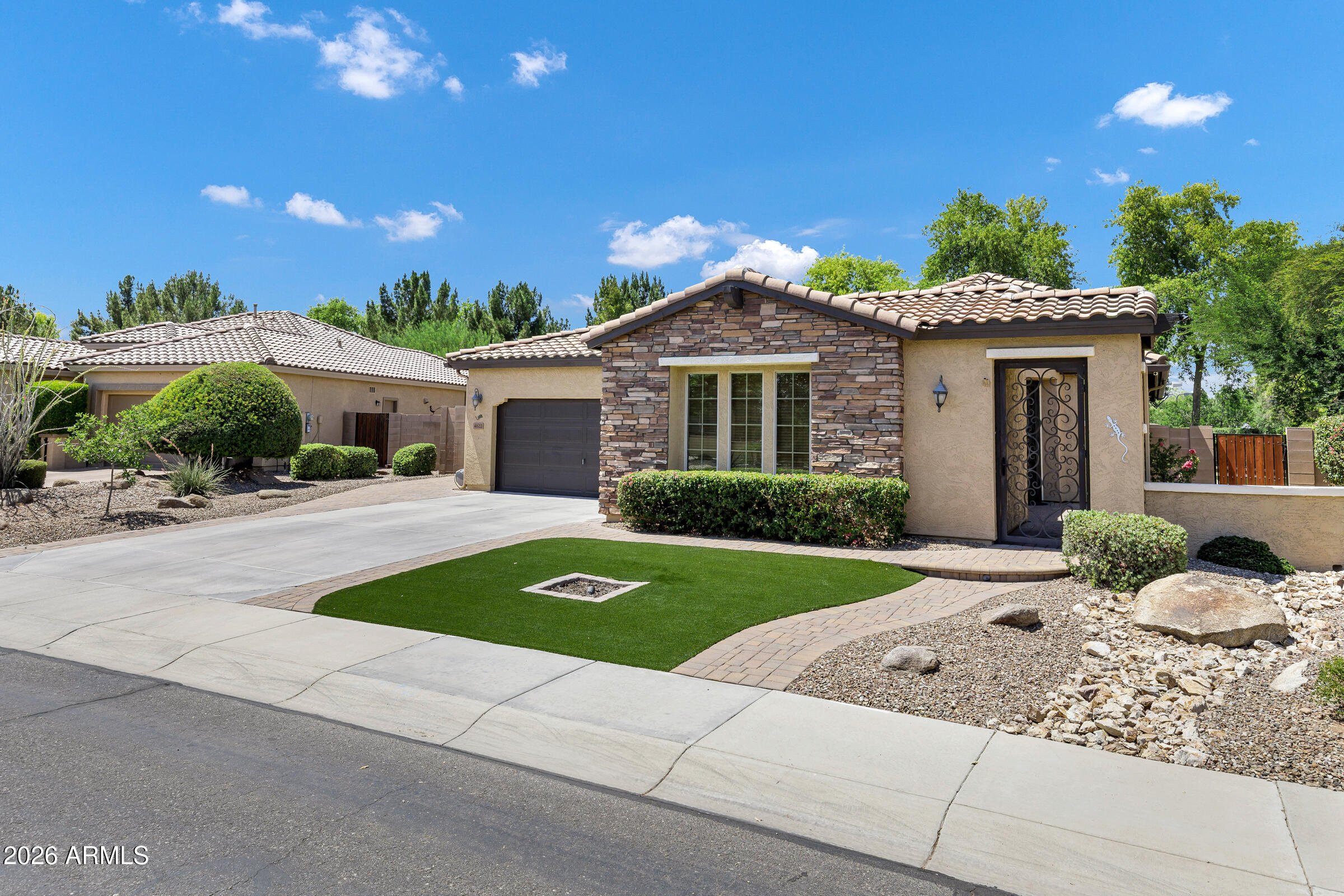4622 S QUIET Way