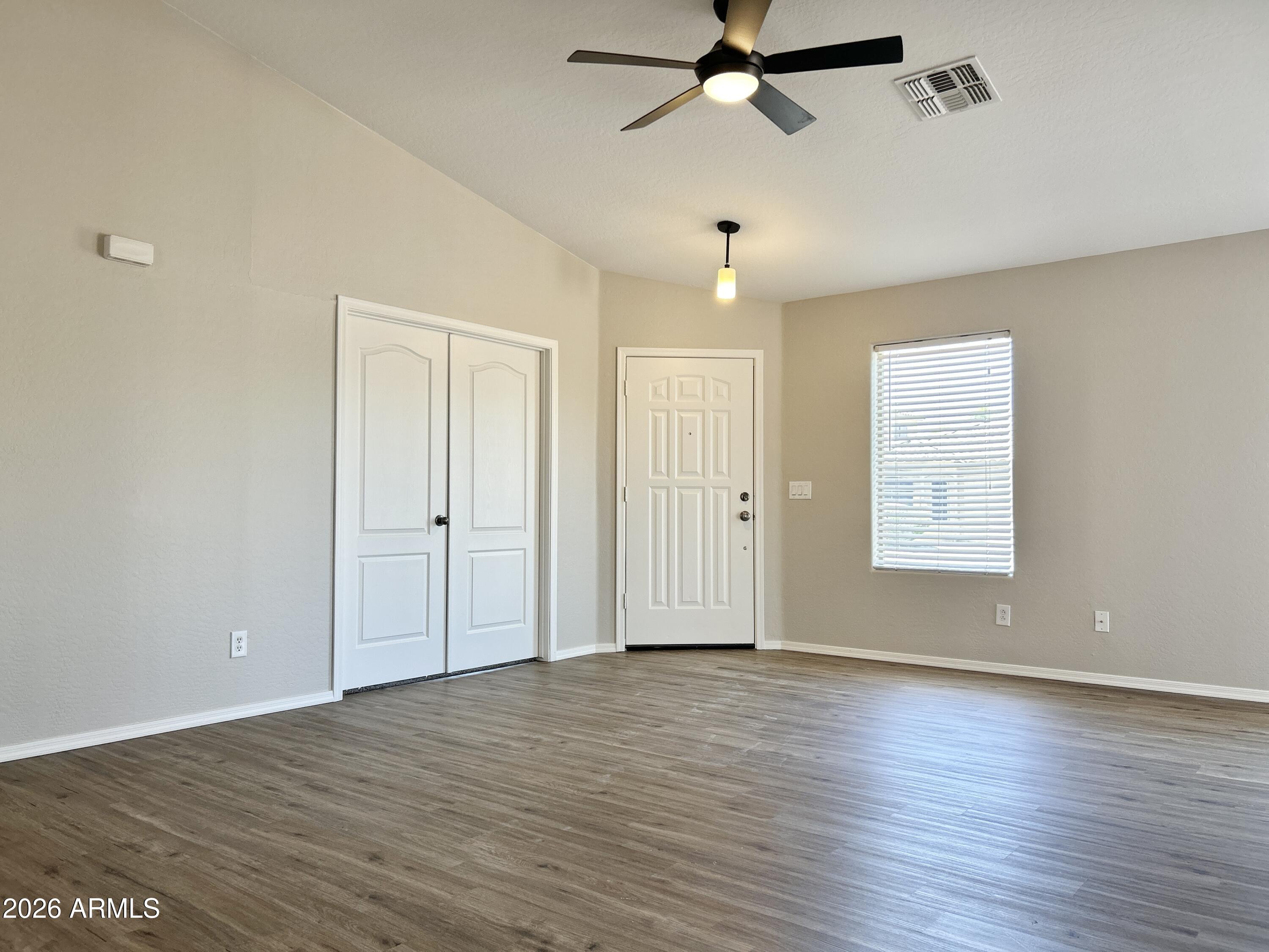 40178 W THORNBERRY Lane