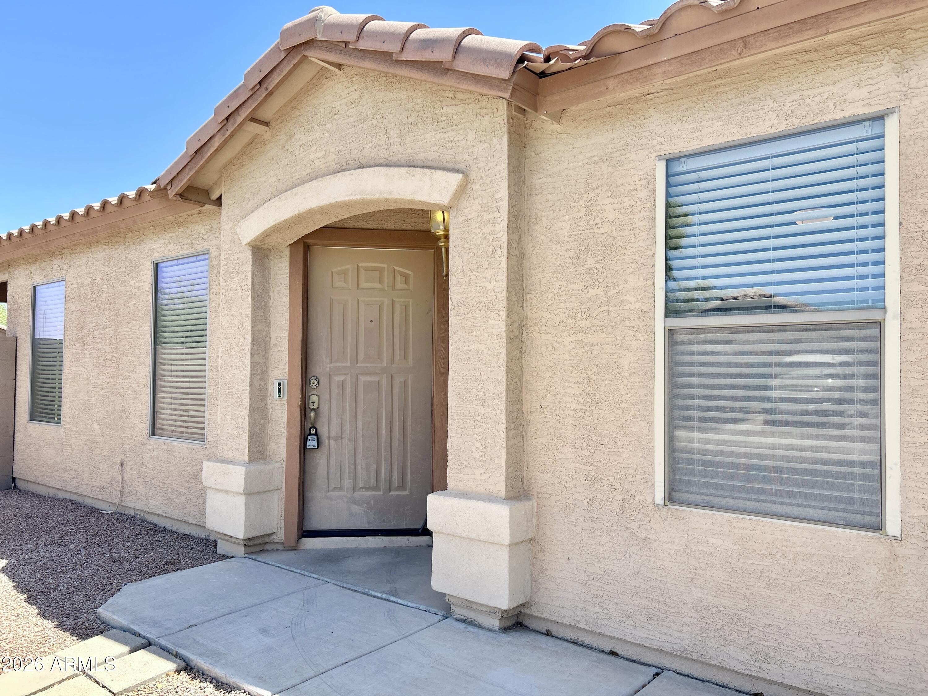 40178 W THORNBERRY Lane