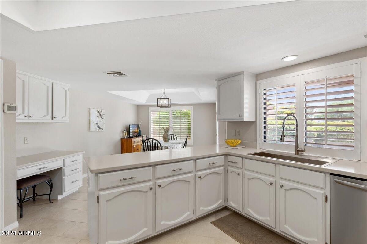 18425 E FOUR PEAKS Boulevard