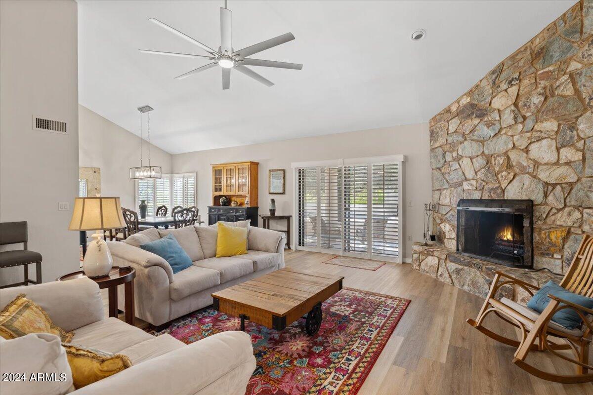 18425 E FOUR PEAKS Boulevard