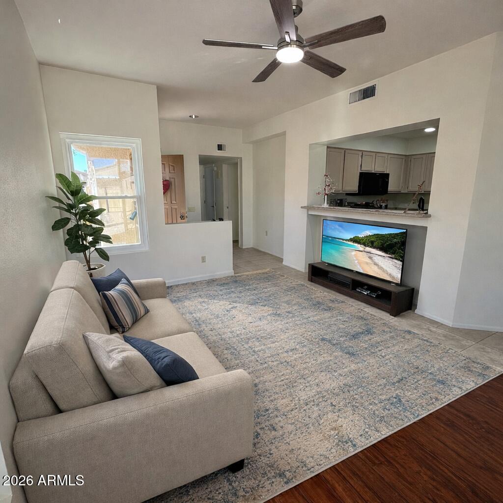 19921 N GREENVIEW Drive