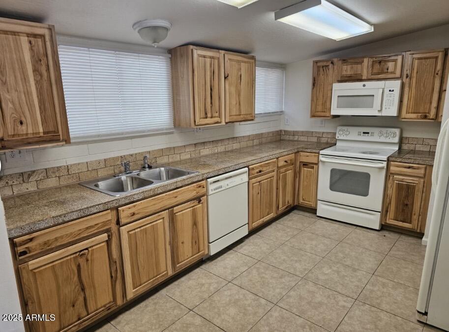 11224 W MOHAVE Street