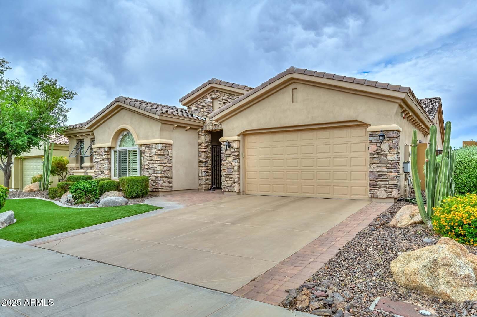 13353 W GLORIA Lane