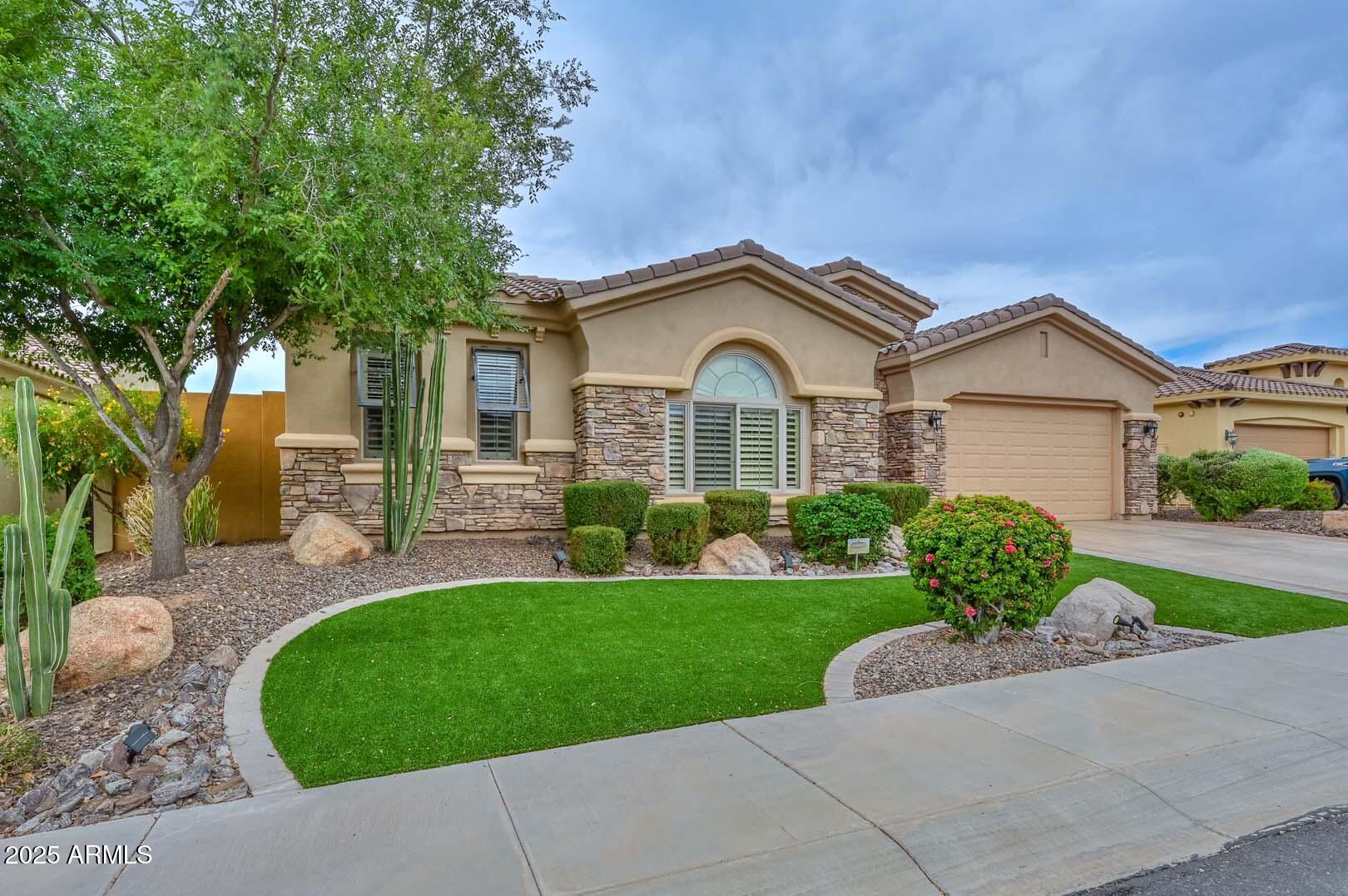 13353 W GLORIA Lane
