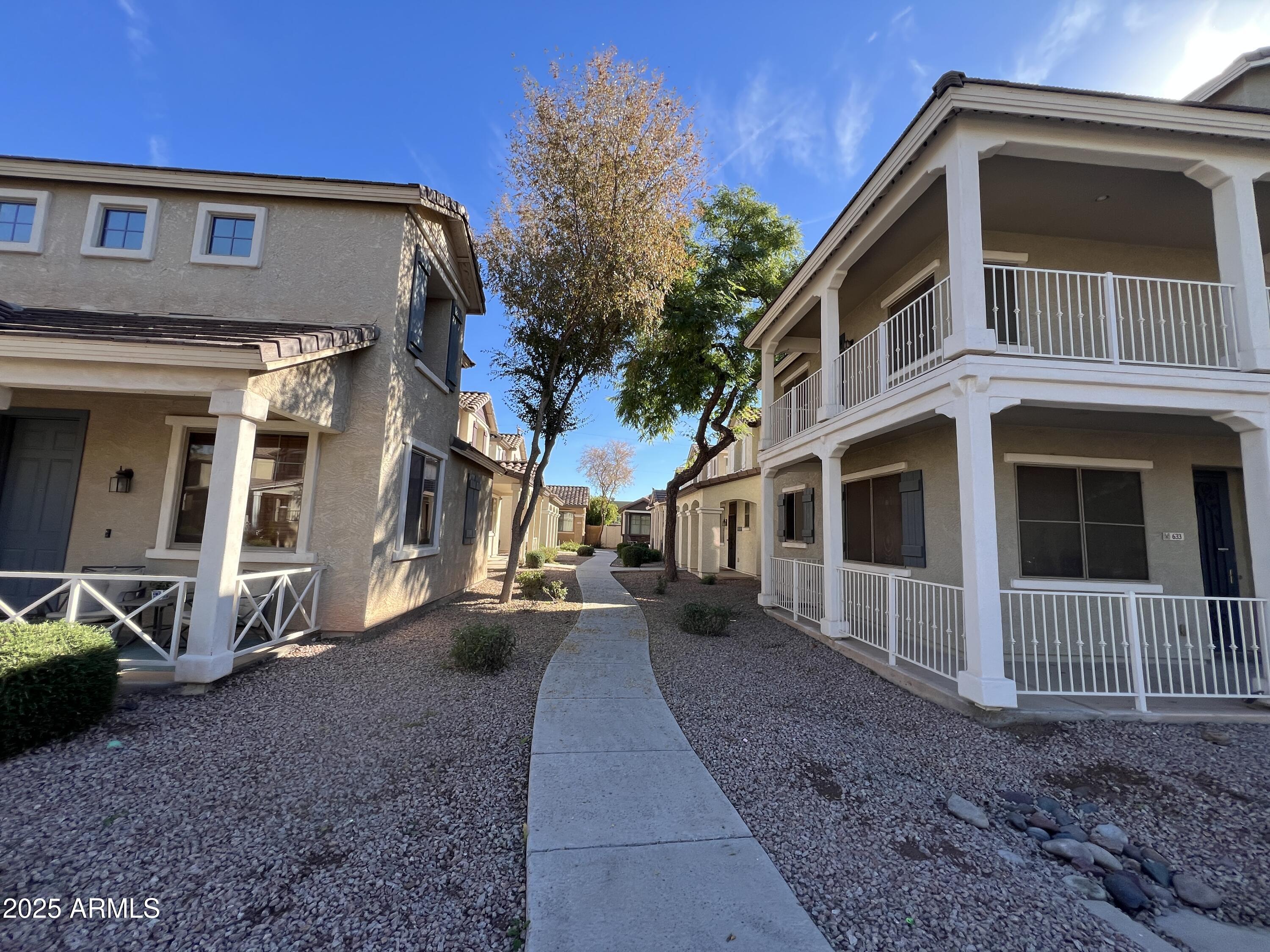 637 S Buena Vista Avenue