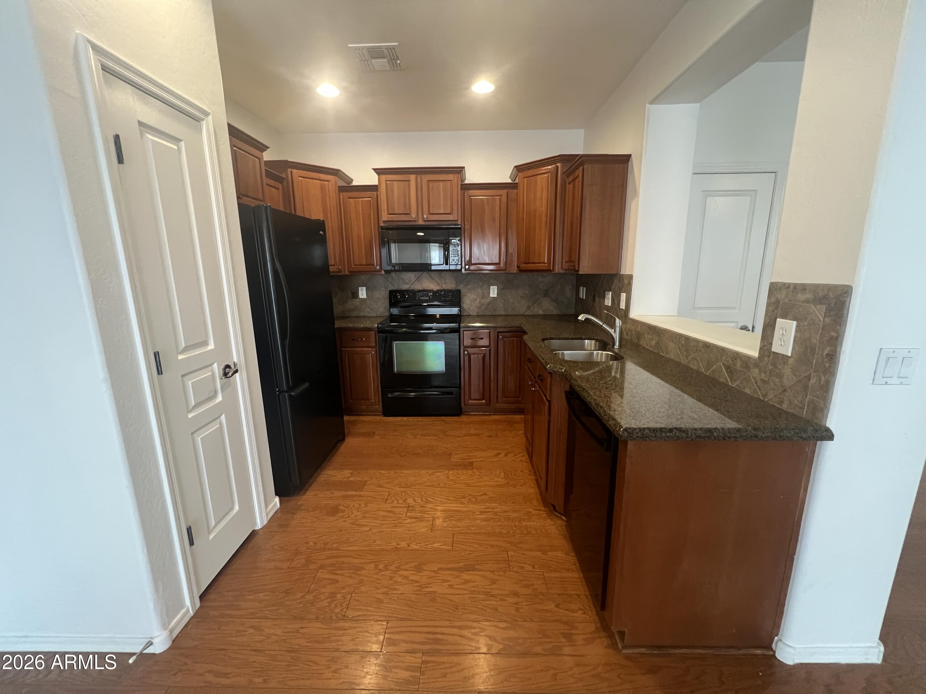 637 S Buena Vista Avenue