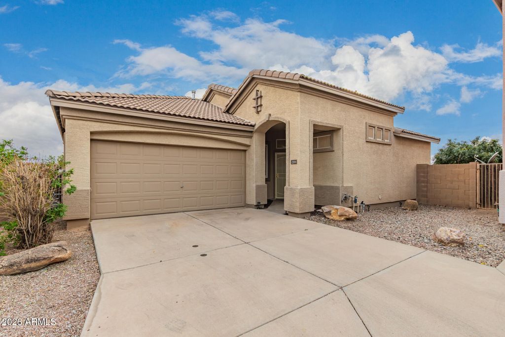 Photo of 2304 S Bernard, Mesa, AZ 85209 (MLS # 6974308)