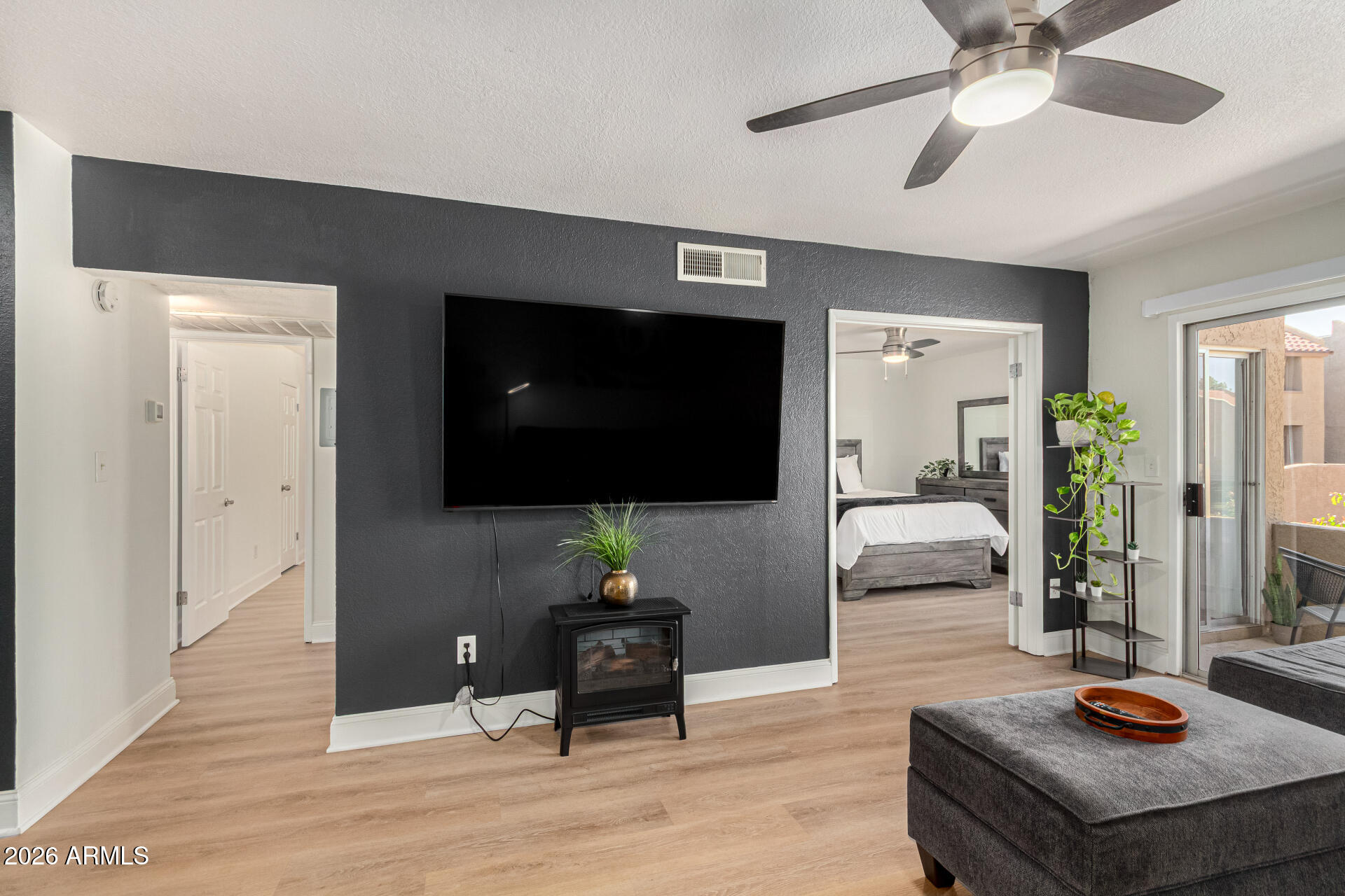 5877 N GRANITE REEF Road 1133