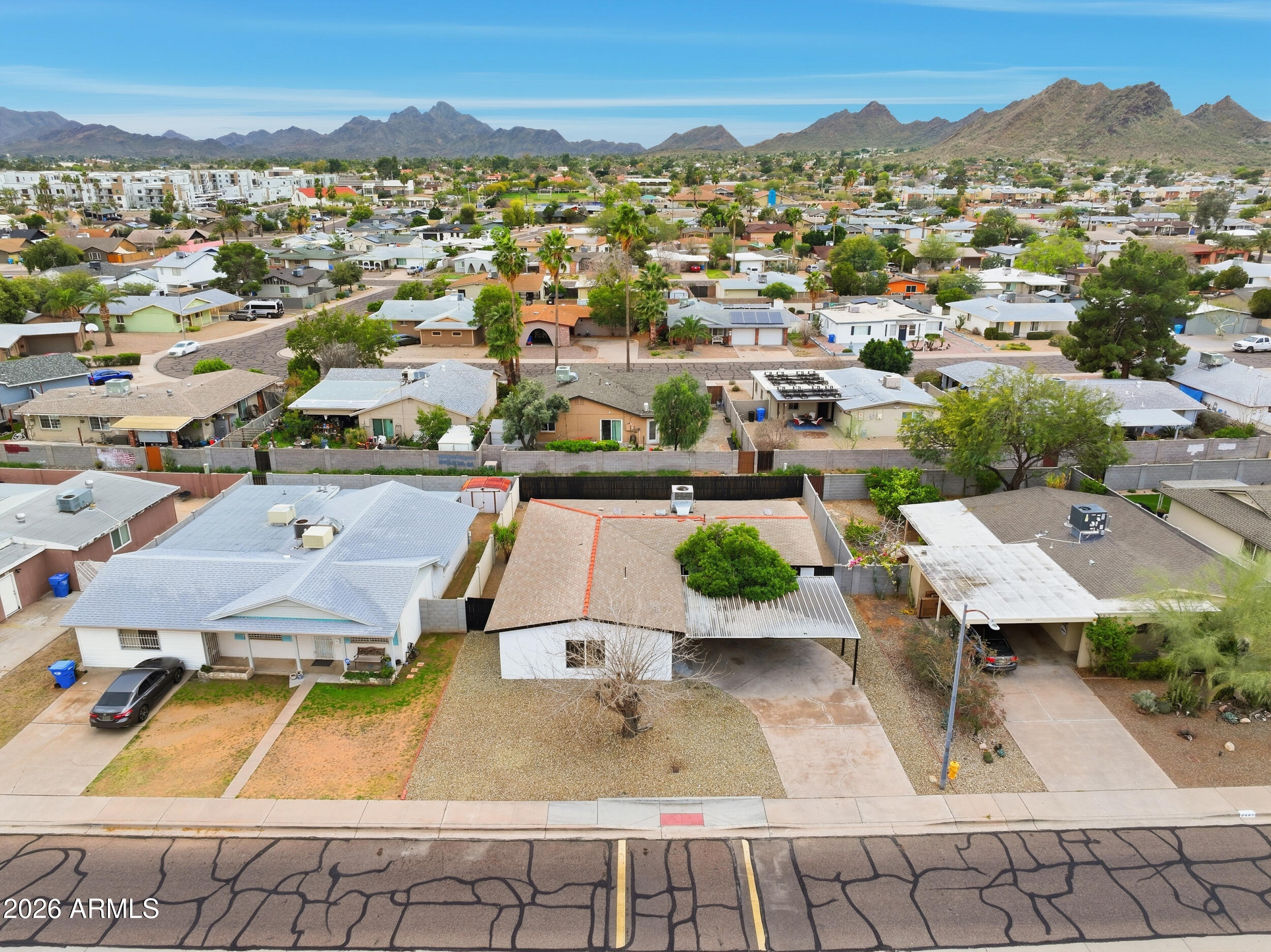 2437 E LARKSPUR Drive