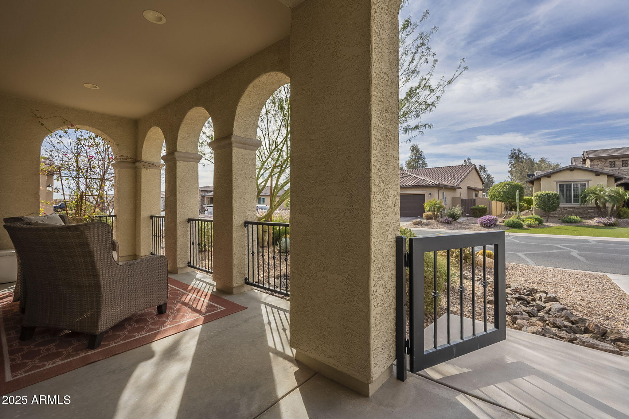 4588 W AGAVE Avenue