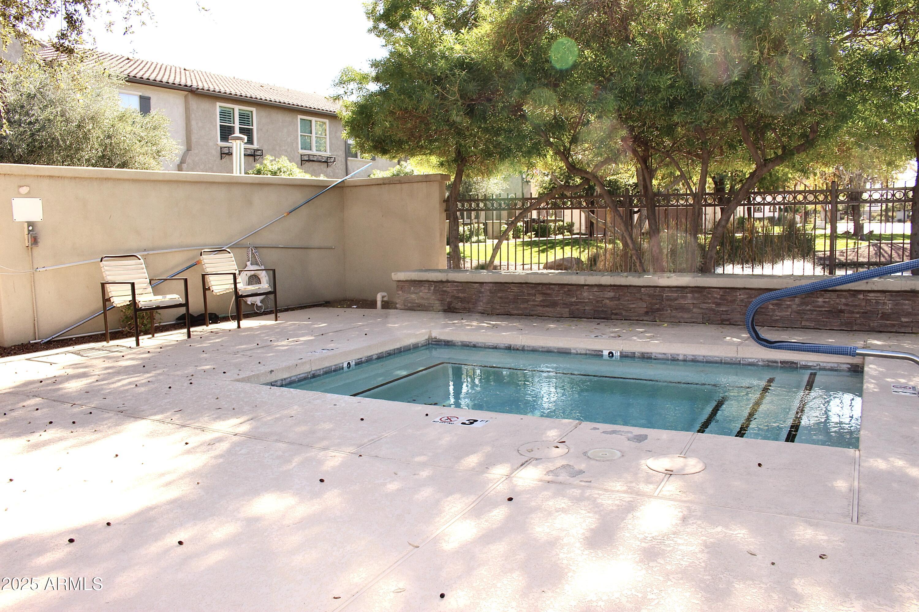 2625 S PEPPERTREE Drive 104