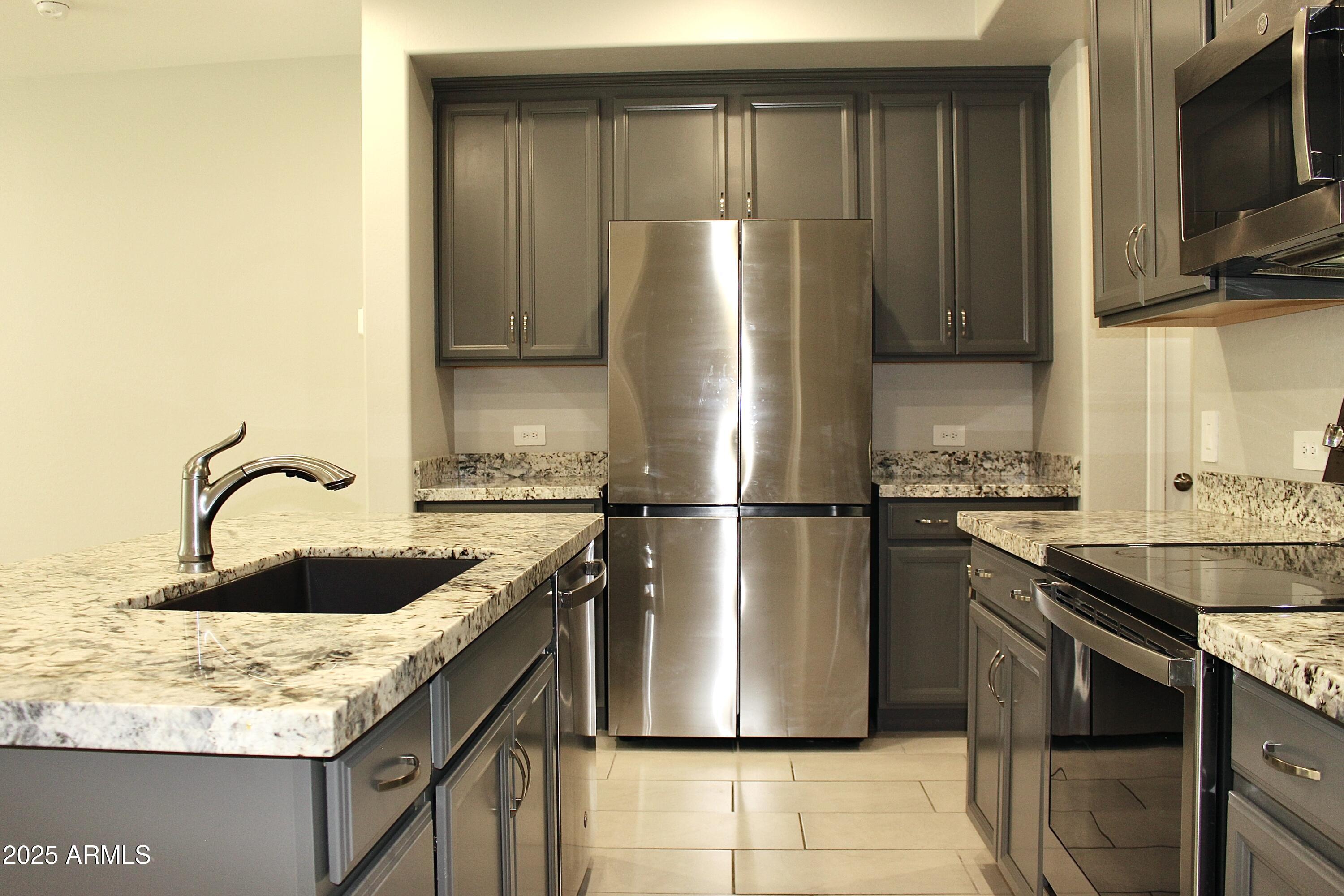 2625 S PEPPERTREE Drive 104