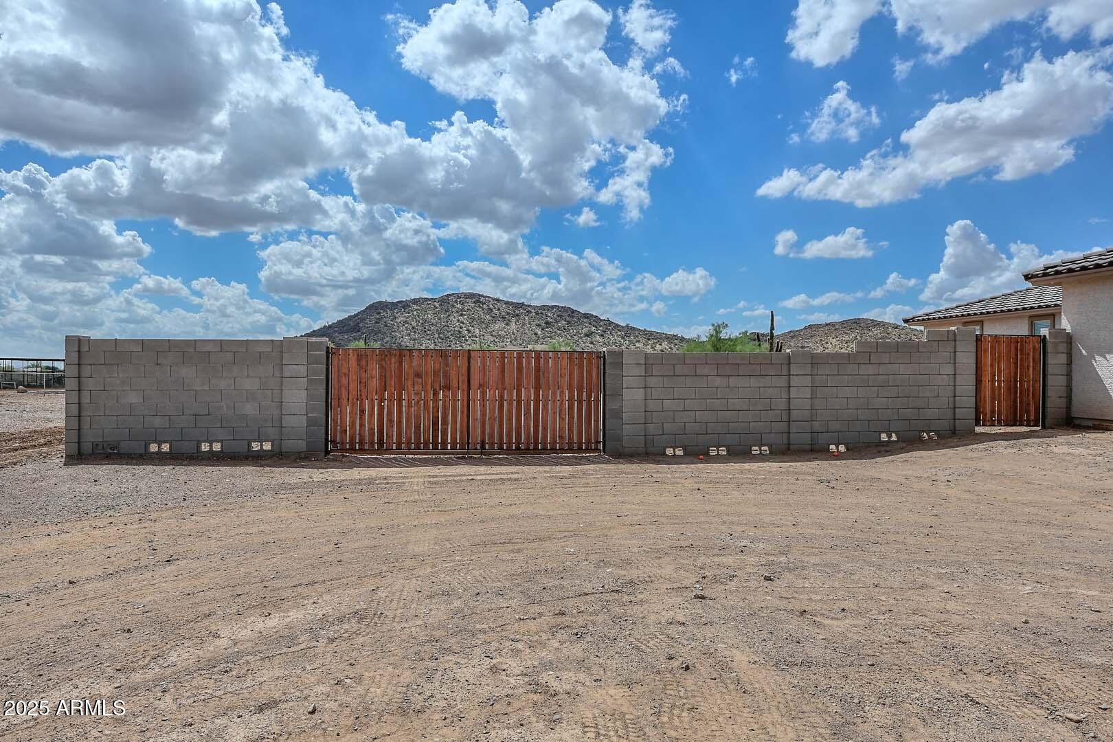15079 W DESERT VISTA Trail