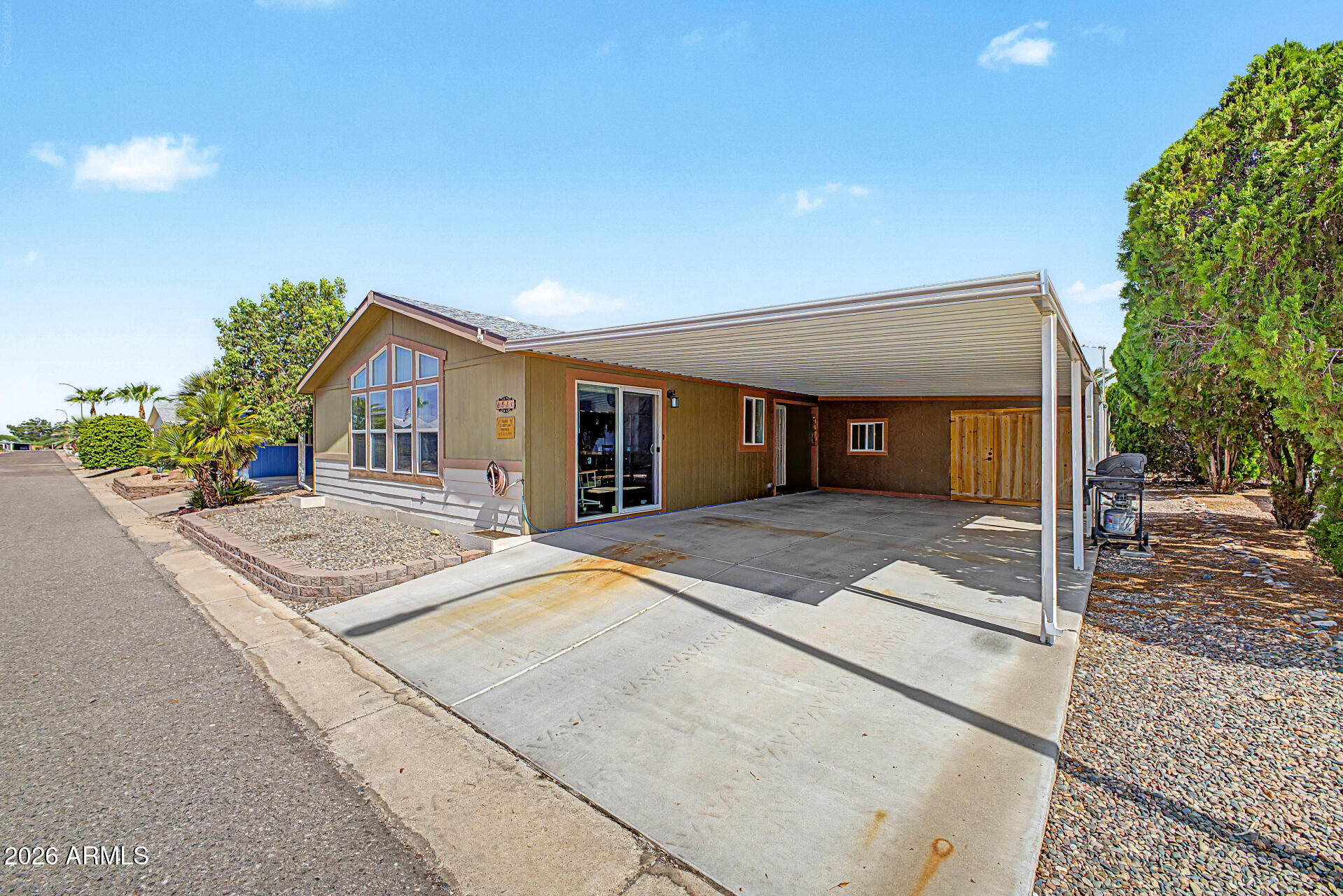2208 W BASELINE Avenue 86