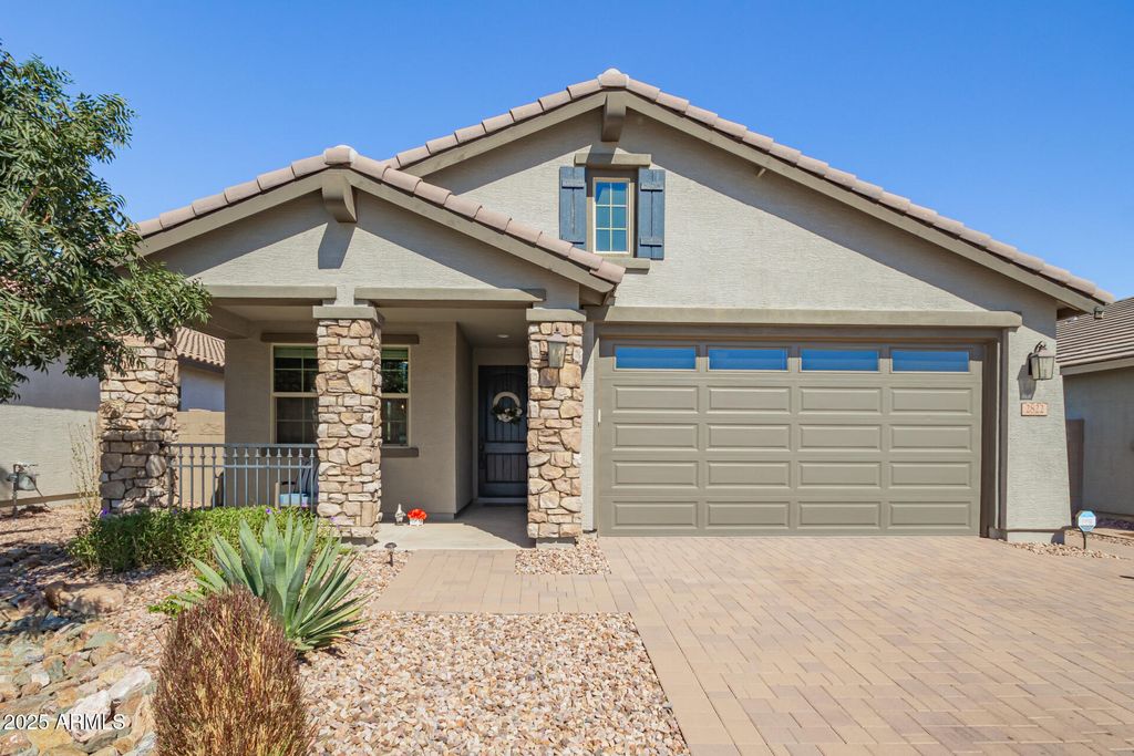 Photo of 2822 W Blue River Drive, San Tan Valley, AZ 85144 (MLS # 6932223)