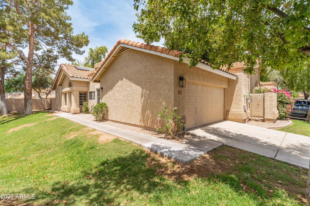 Photo of 6736 S Wilson Street, Tempe, AZ 85283 (MLS # 7030235)