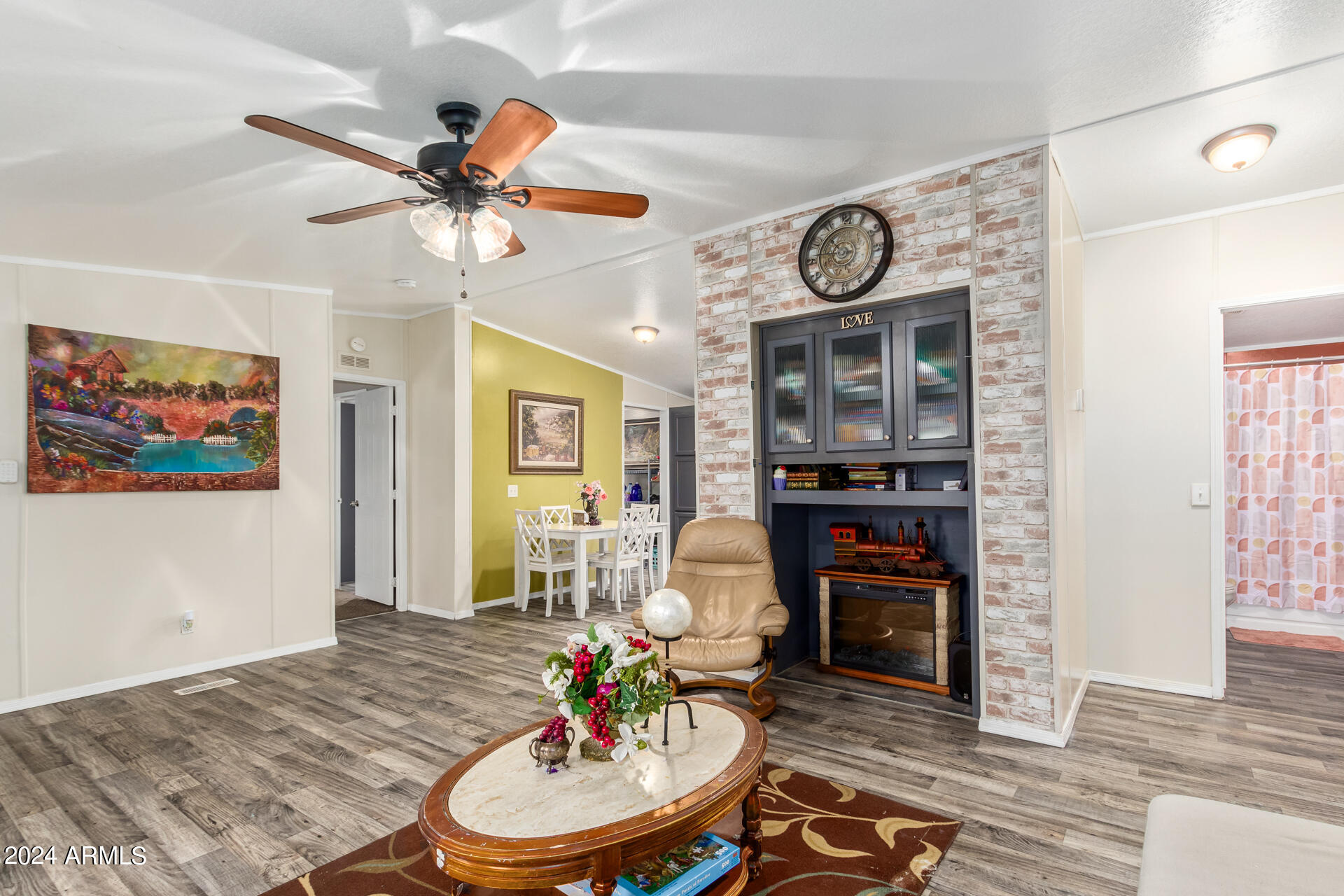 12721 W Greenway Road 233