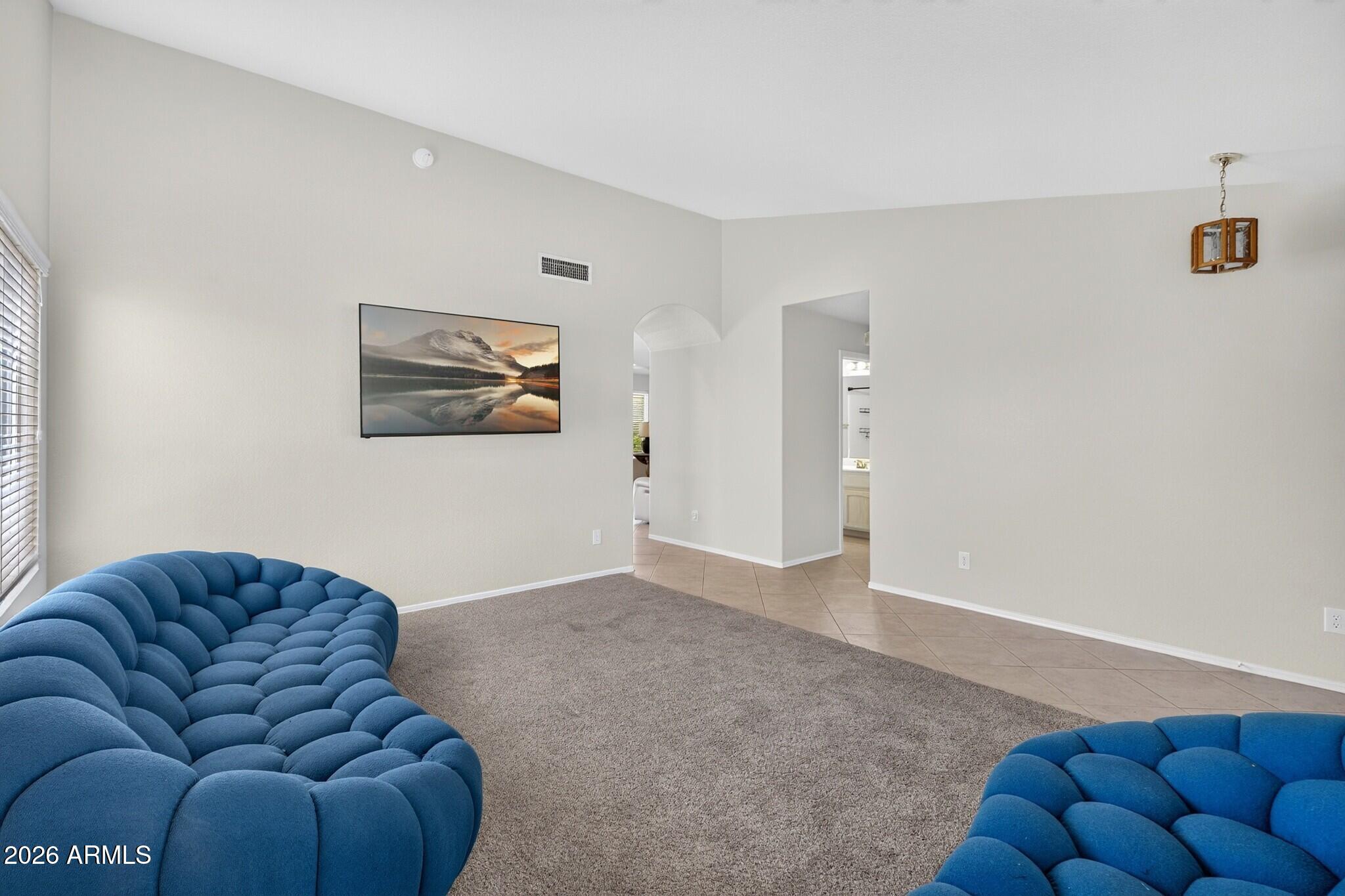 10209 E COOPERS HAWK Drive