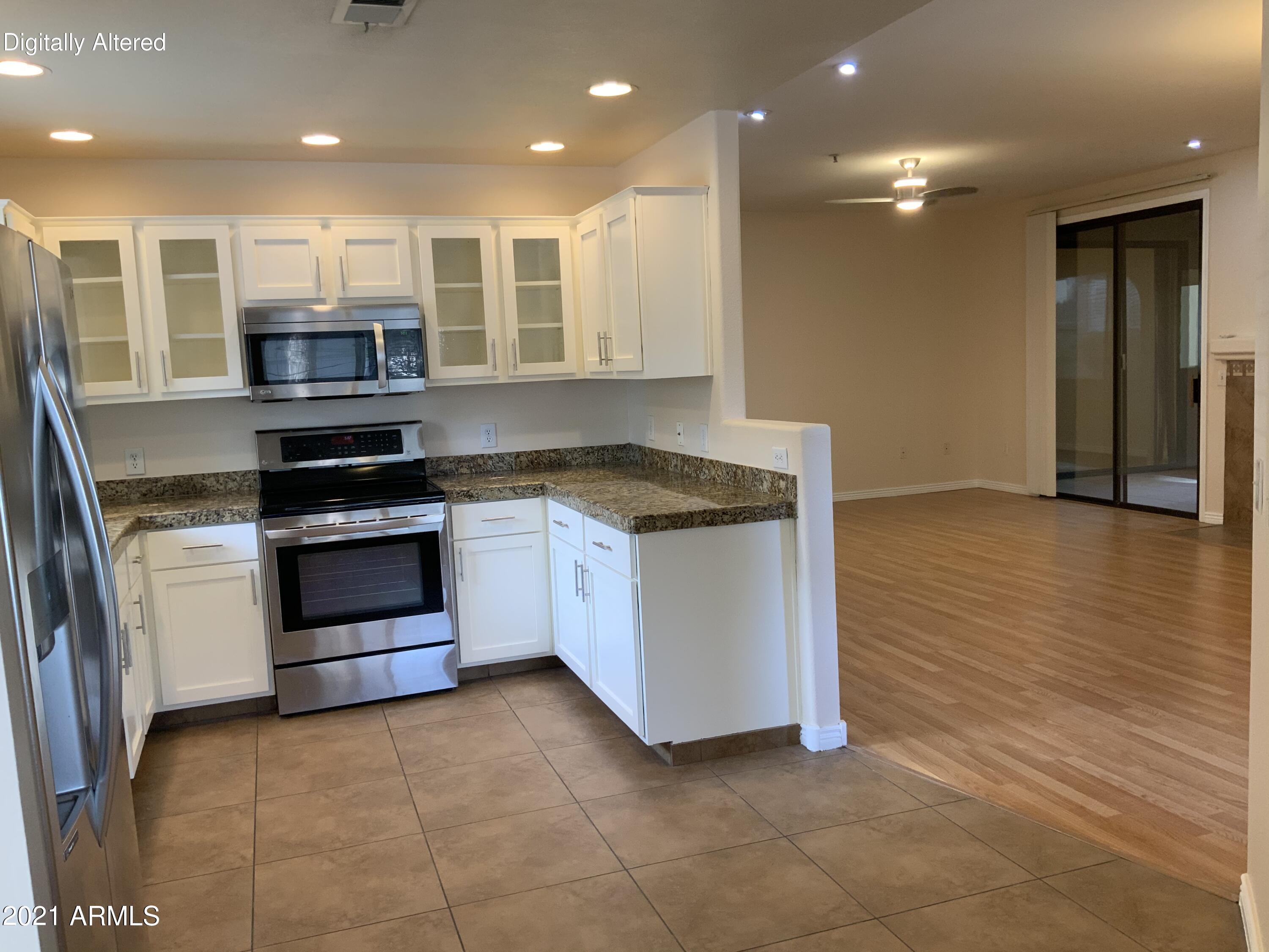15252 N 100TH Street 1152