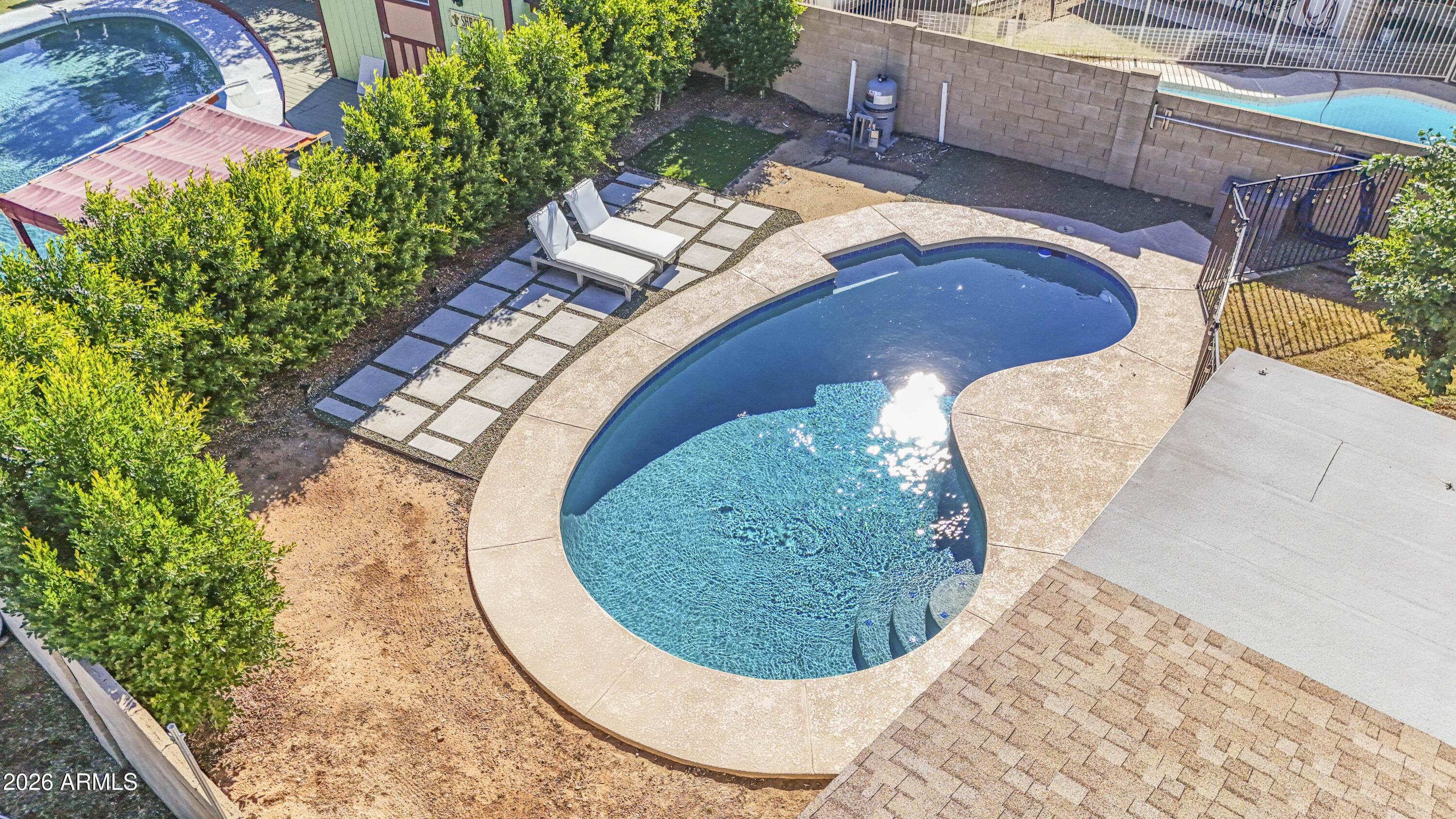 3651 W AIRE LIBRE Avenue