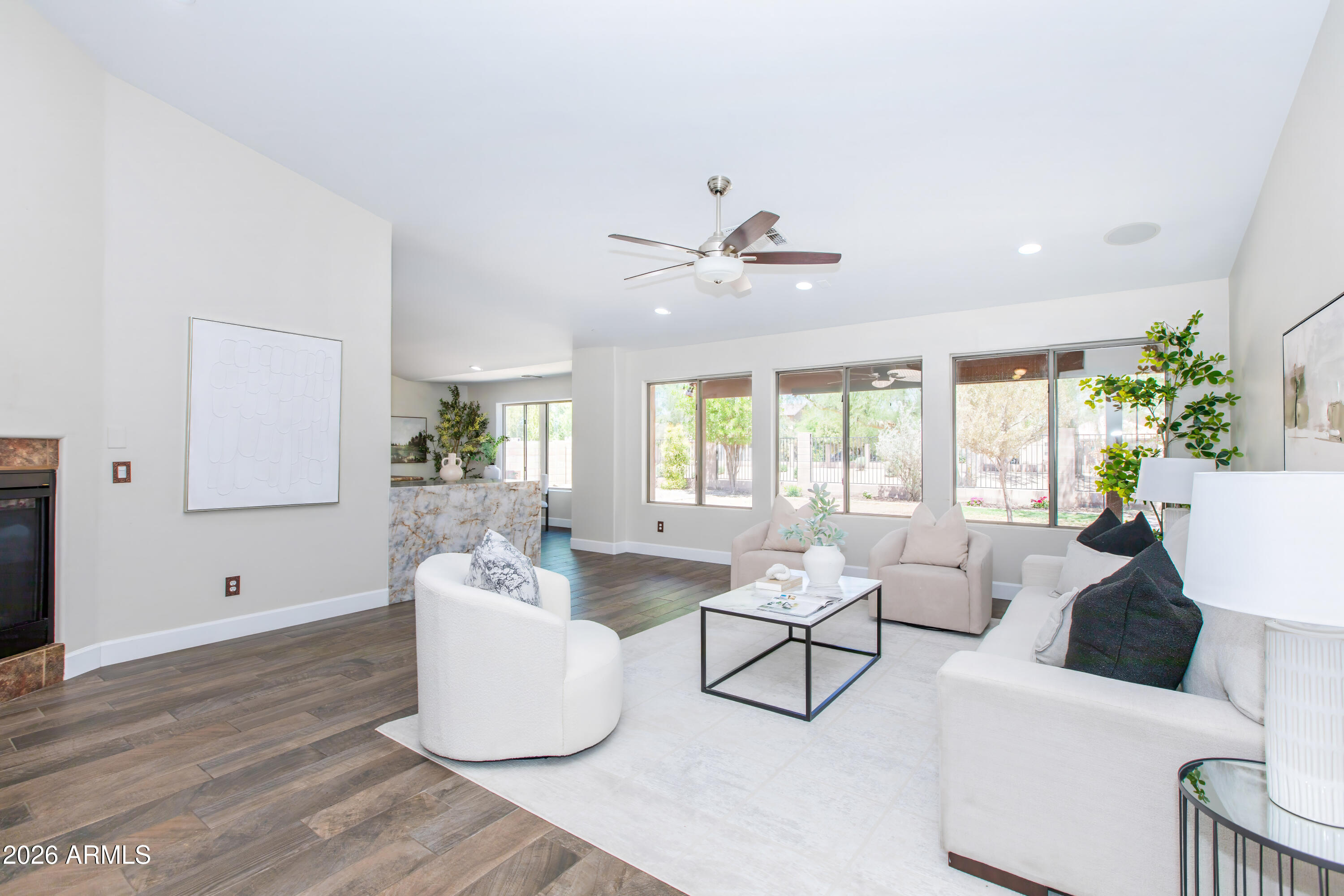 15942 W ADAMS Street