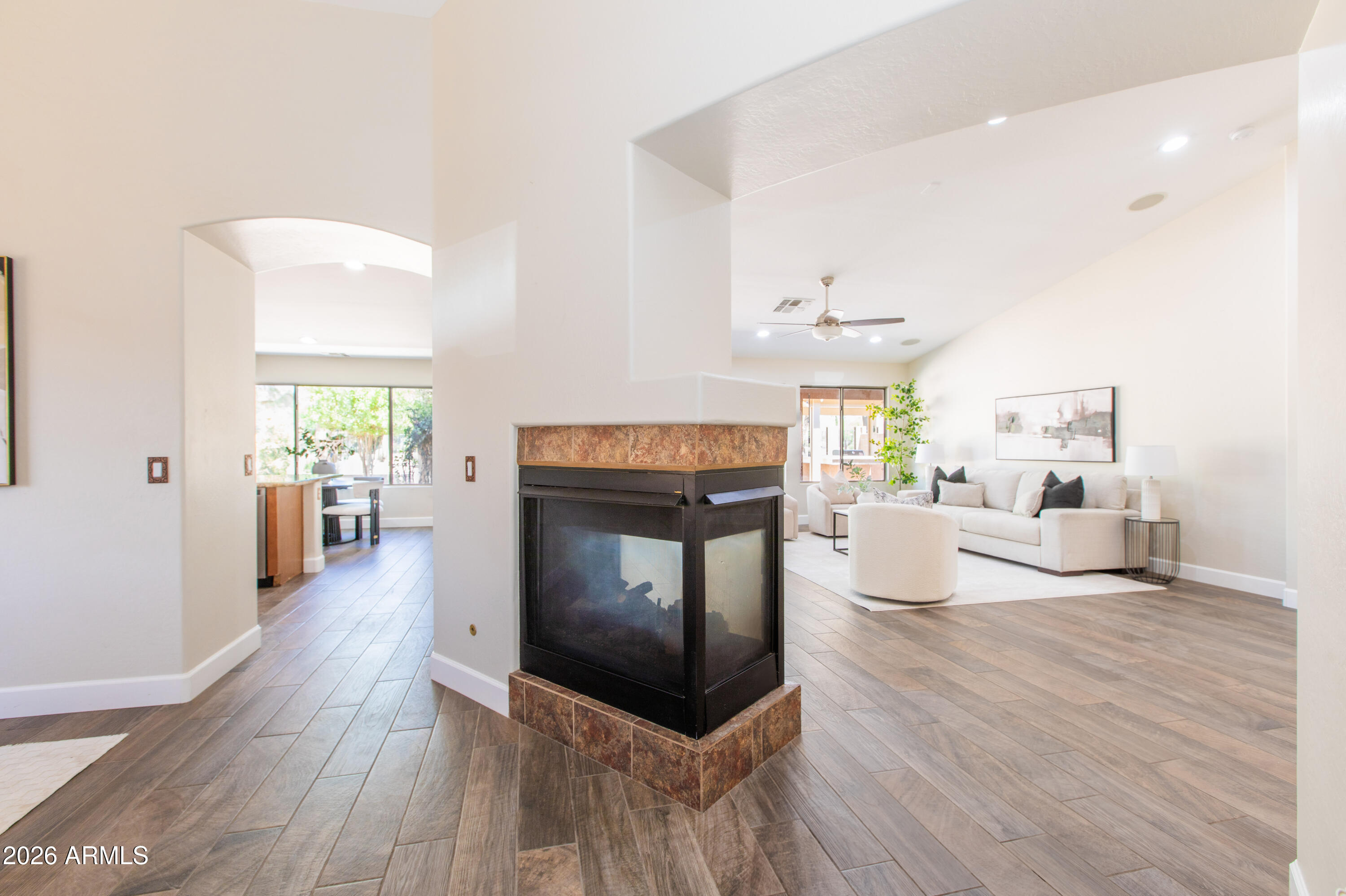 15942 W ADAMS Street