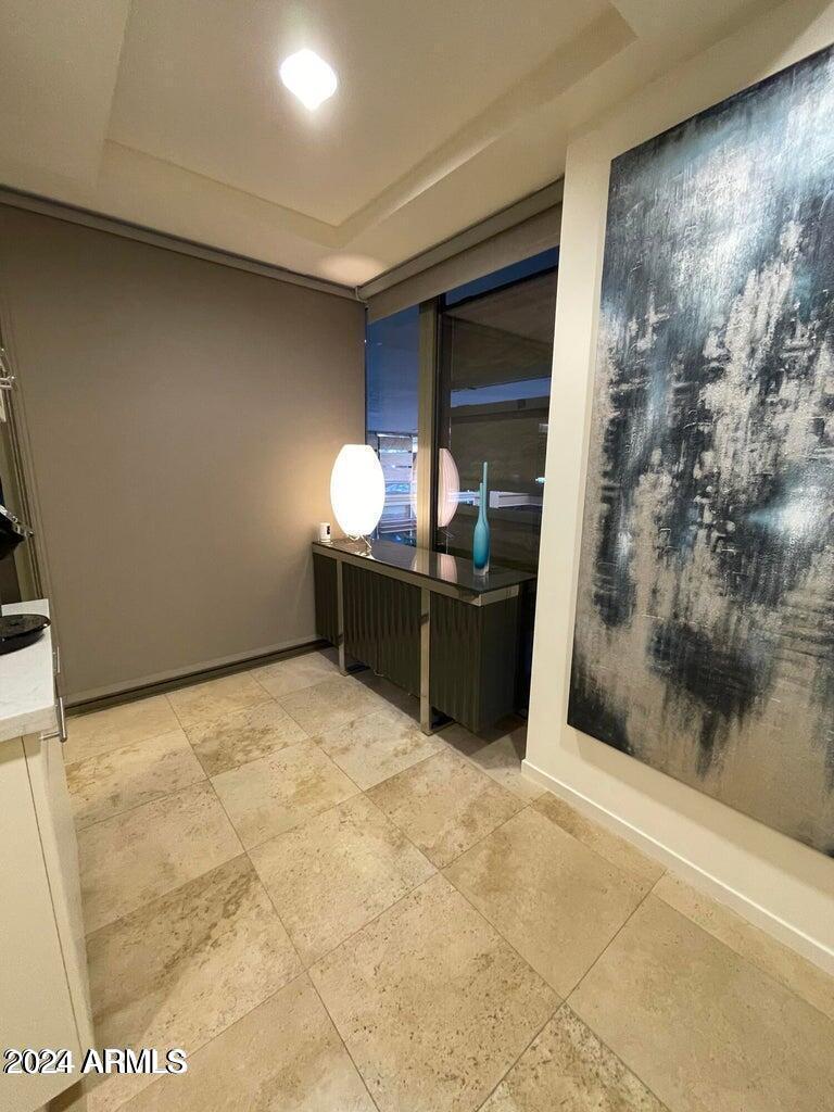 7127 E RANCHO VISTA Drive 2001