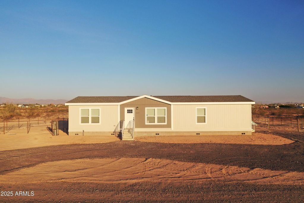 Photo of 2151 S 357th Drive, Tonopah, AZ 85354 (MLS # 6988722)
