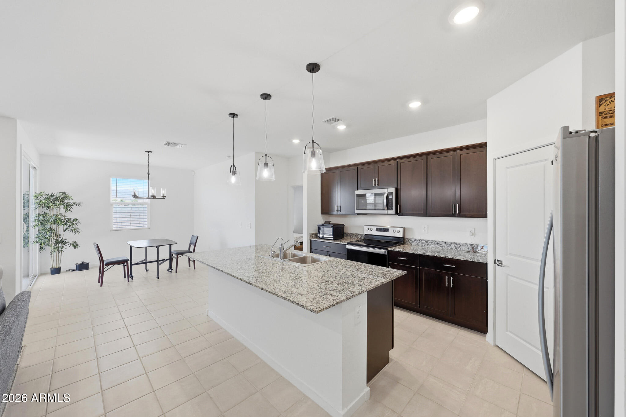 24172 W Hopi Street Street