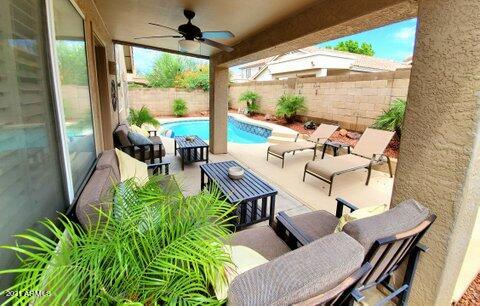 4224 E BIGHORN Avenue