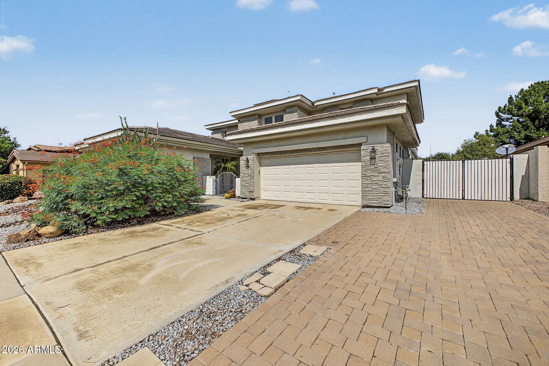 3806 E TAURUS Place