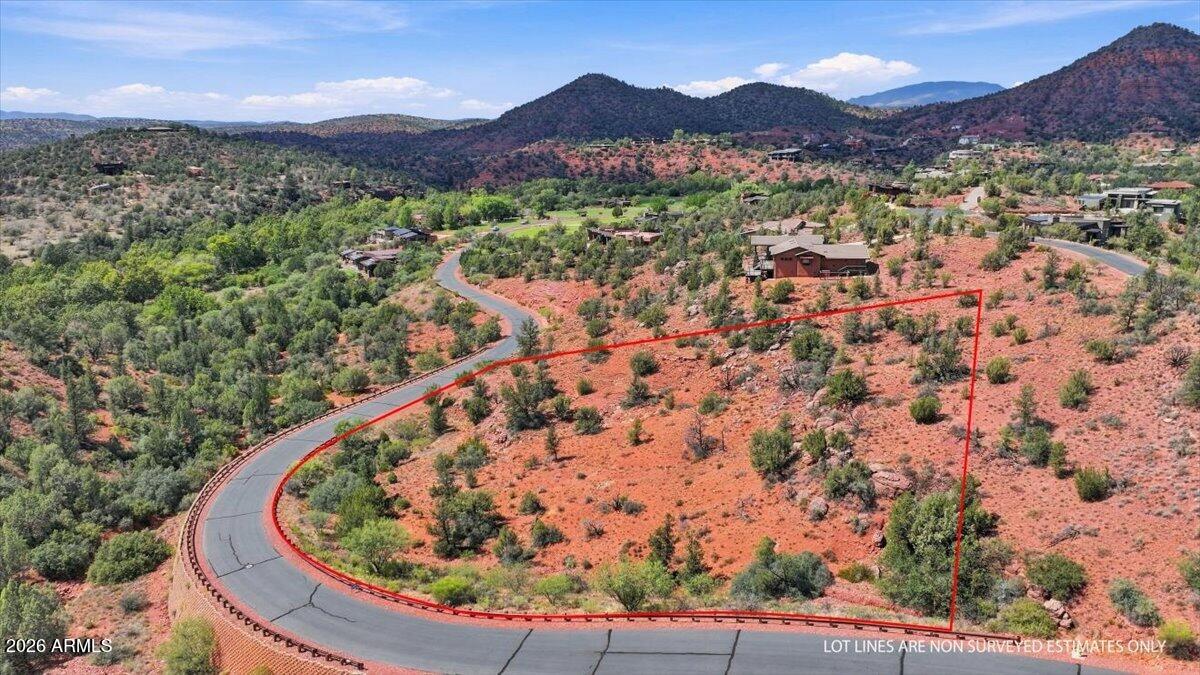 240 CROSS CREEK Circle 71