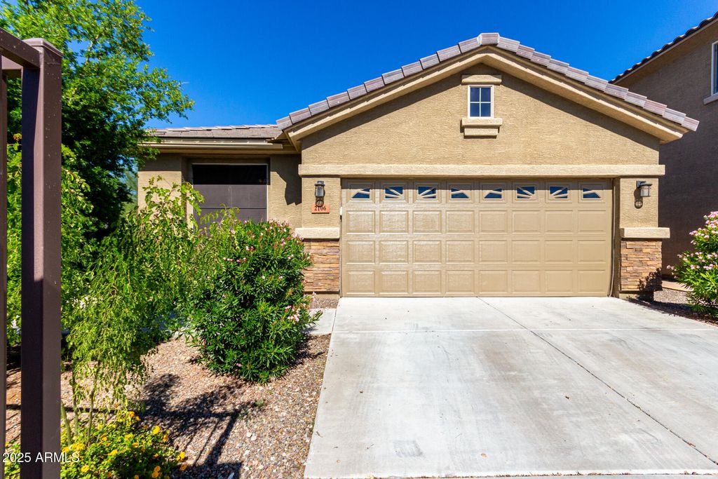 Photo of 2106 E Aire Libre Avenue, Phoenix, AZ 85022 (MLS # 6937768)